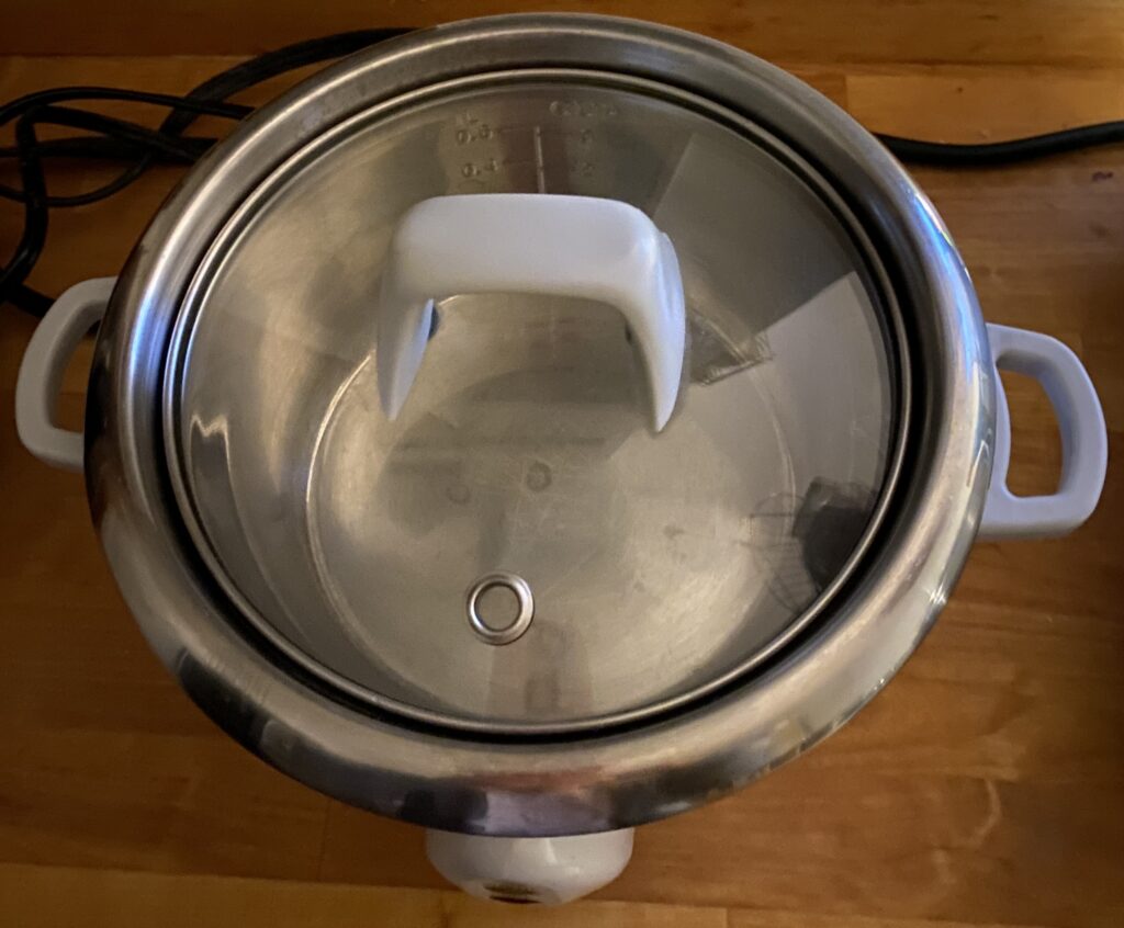 Aroma stainless rice cooker with glass lid